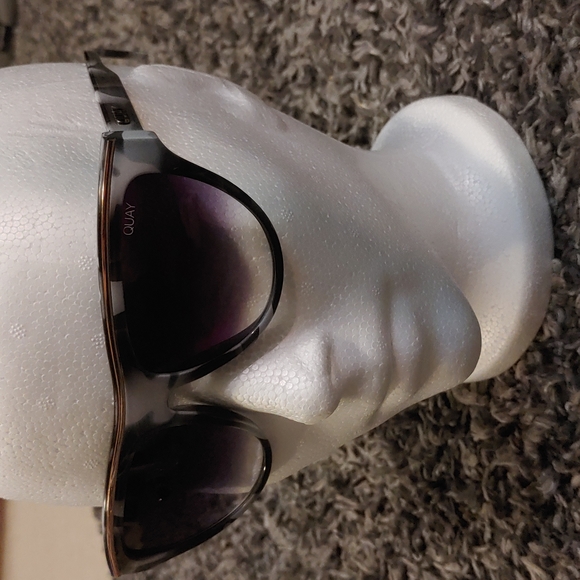 Quay Australia Flight Risk Sunglasses - Picture 1 of 8